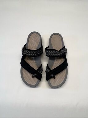 Baretraps Deserae Comfort Footbed Sandals - Women’s 9.5